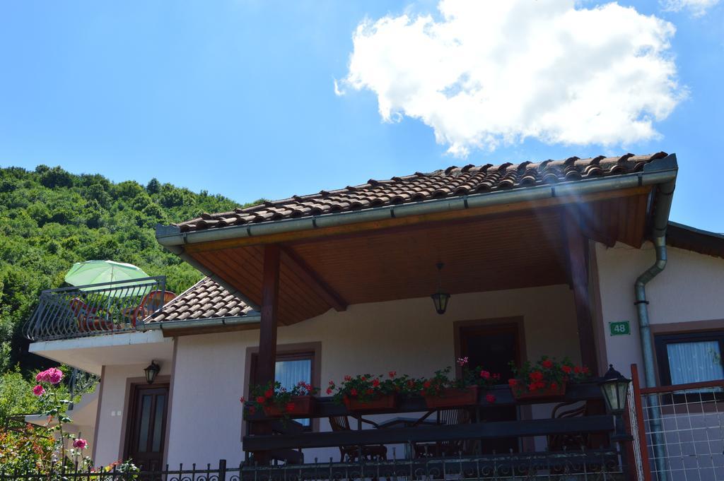 Resting House Oaza Villa บีฮัช ภายนอก รูปภาพ